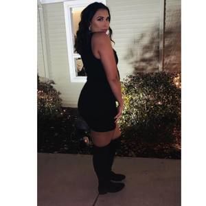 Meet your Posher, Nicole